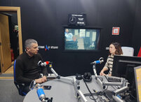 В студии радио «Спутник в Крыму» Максим Новик