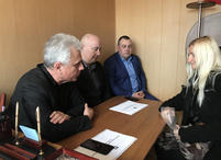 Владимир Баженов провел прием граждан в Белогорске и посетил КОС