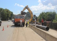 В Джанкое заменили старый канализационный трубопровод 